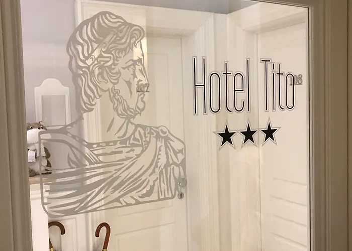 Tito Отель 3*